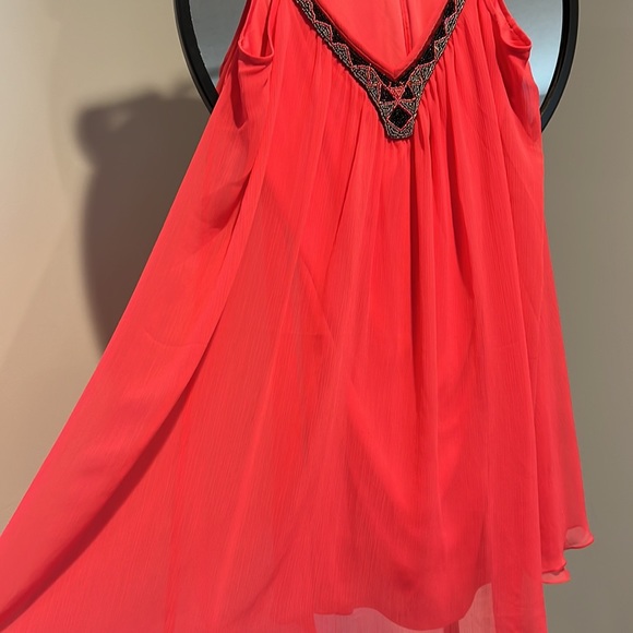 Pink beaded dress - Picture 2 of 2